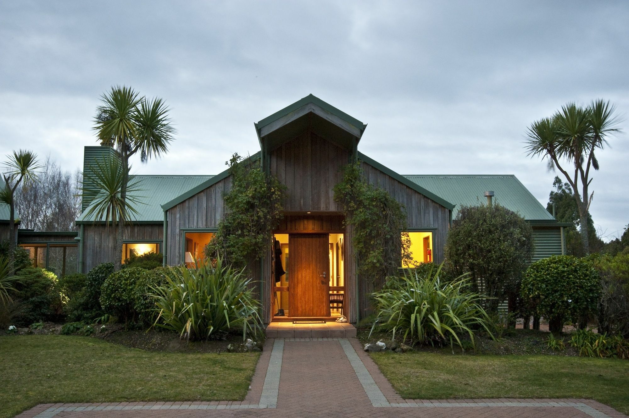 Whakaipo Lodge Taupo Exterior foto